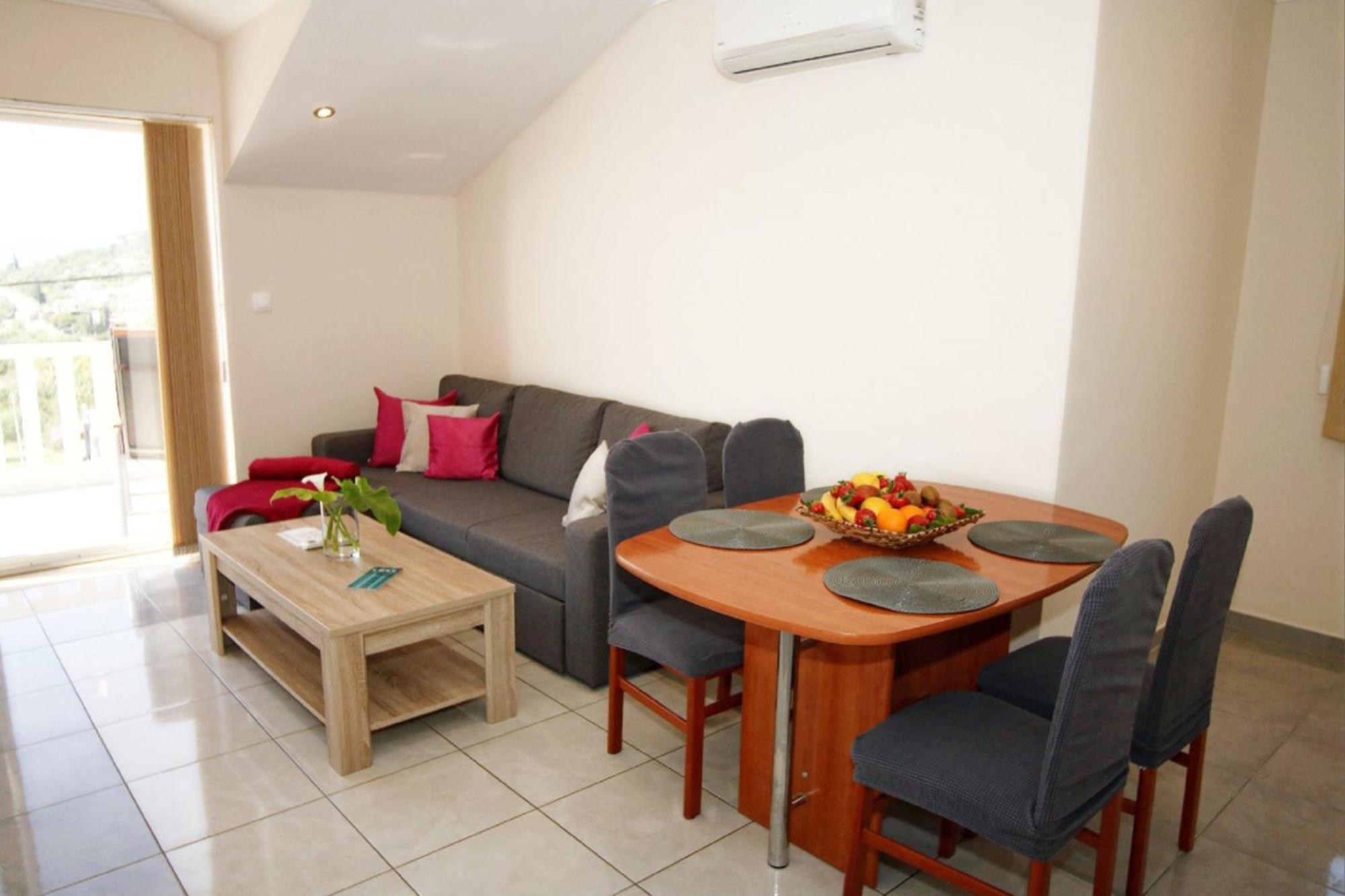 Apartments Mi&Ni تْسافتات الغرفة الصورة