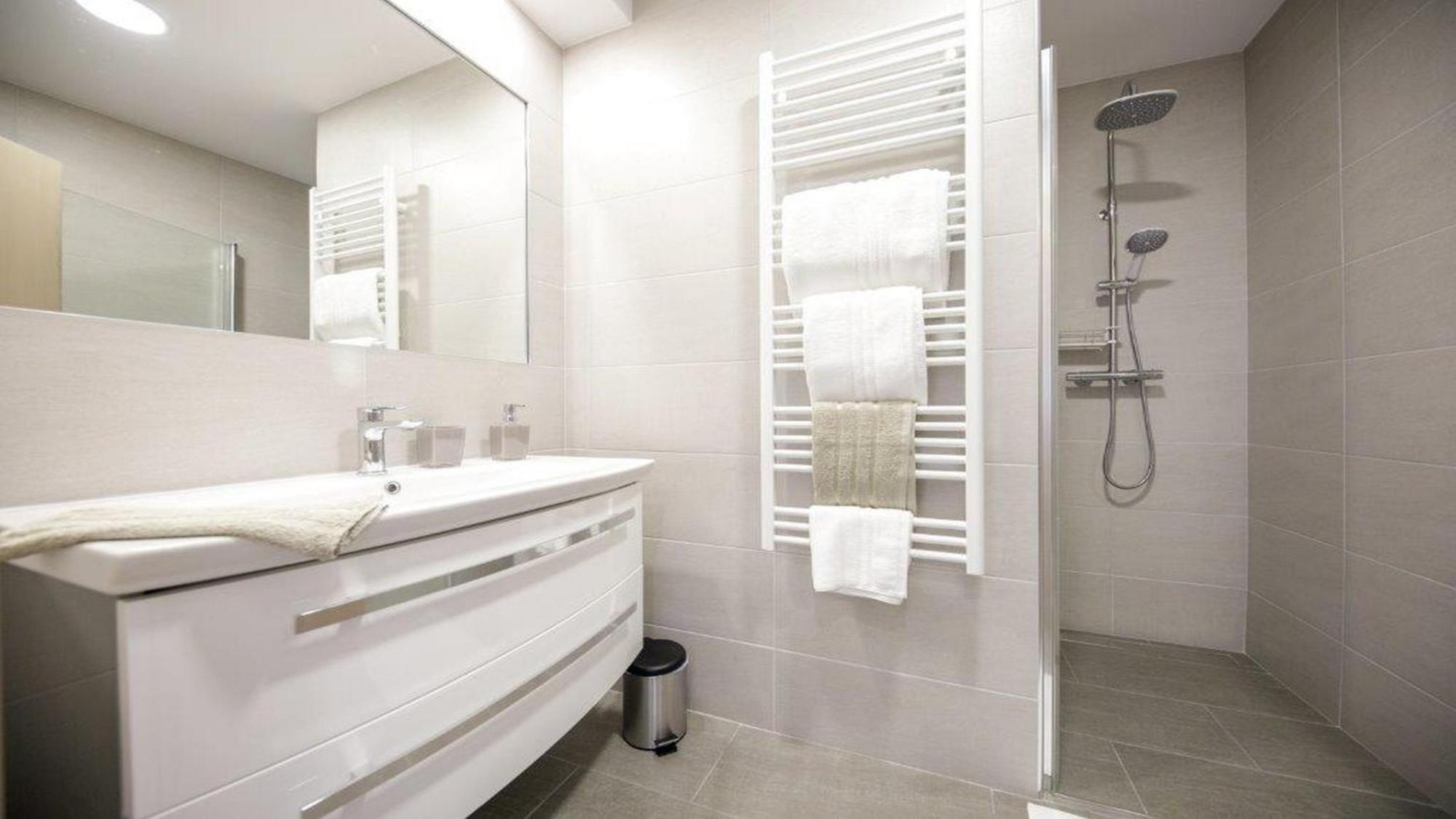 Apartments Mi&Ni تْسافتات الغرفة الصورة